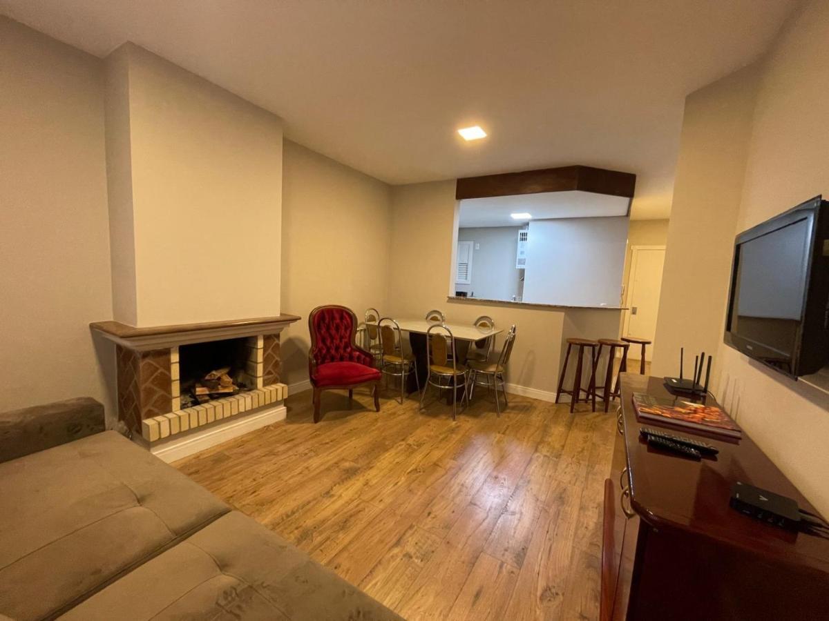 Apartamento A 100m Da Rua Coberta *